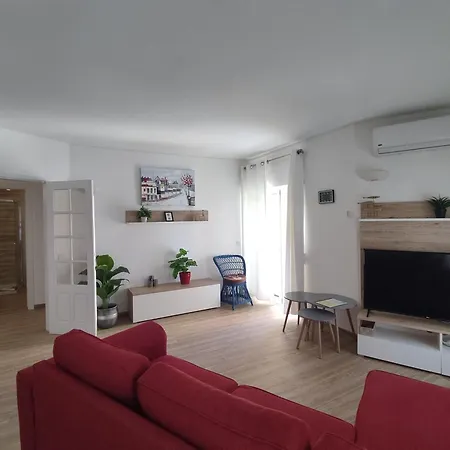 7c Castelo - Casas & Papeis Apartment *